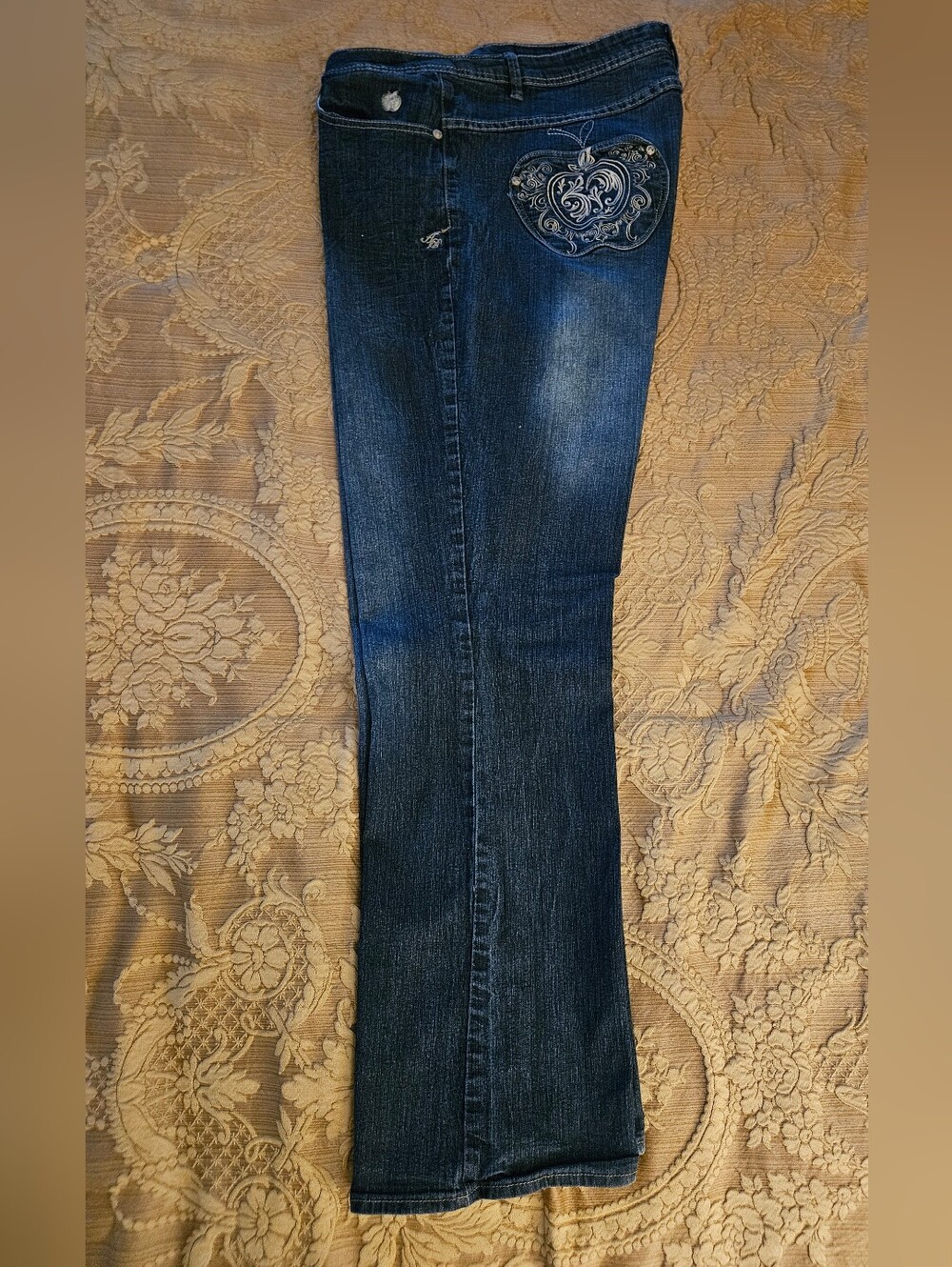 APPLE BOTTOM Midnight Blue Jeans with Signature Embroidery